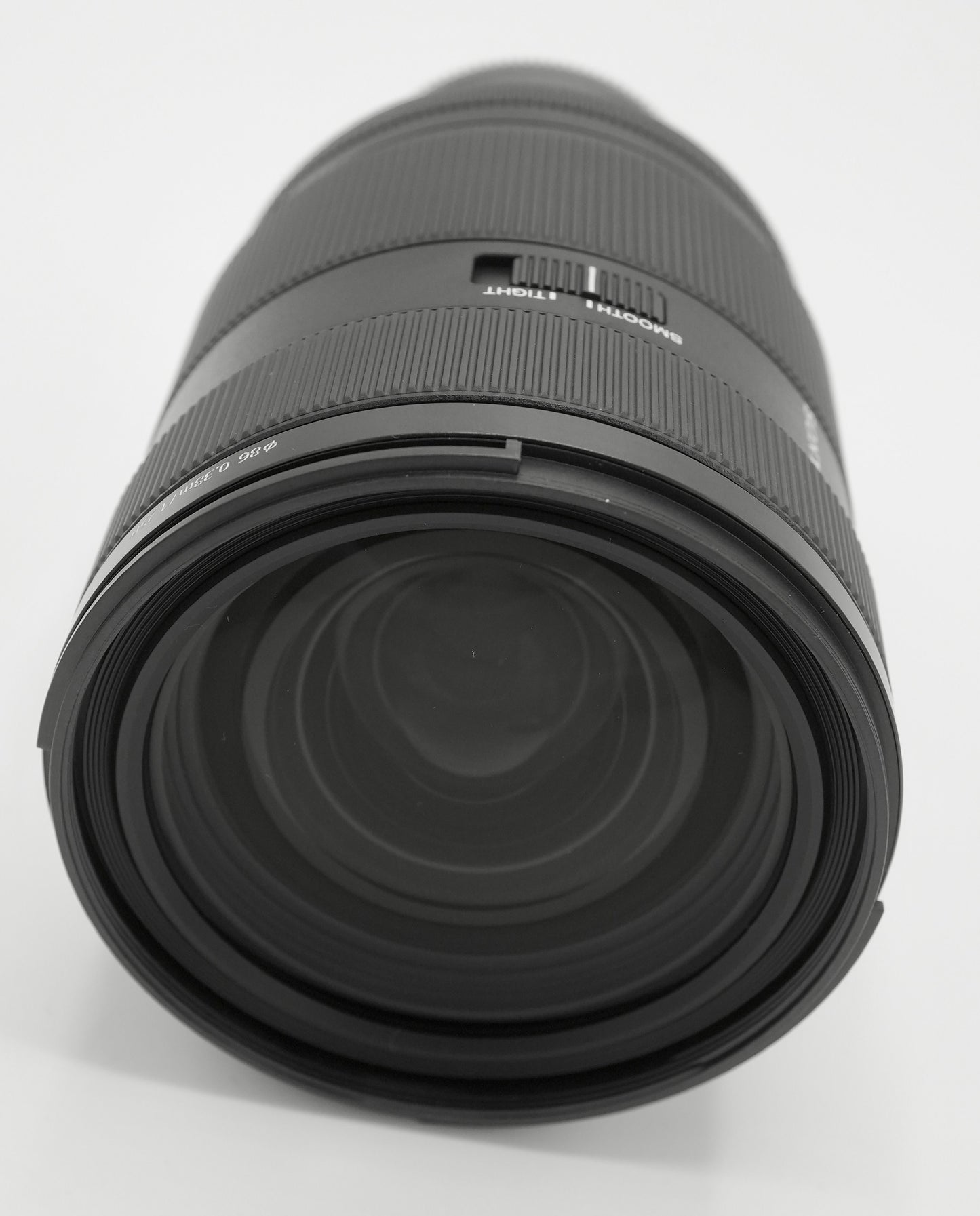 Sony FE 28-70mm f/2 GM Full Frame Camera Lens for Sony E-mount SEL2870GM