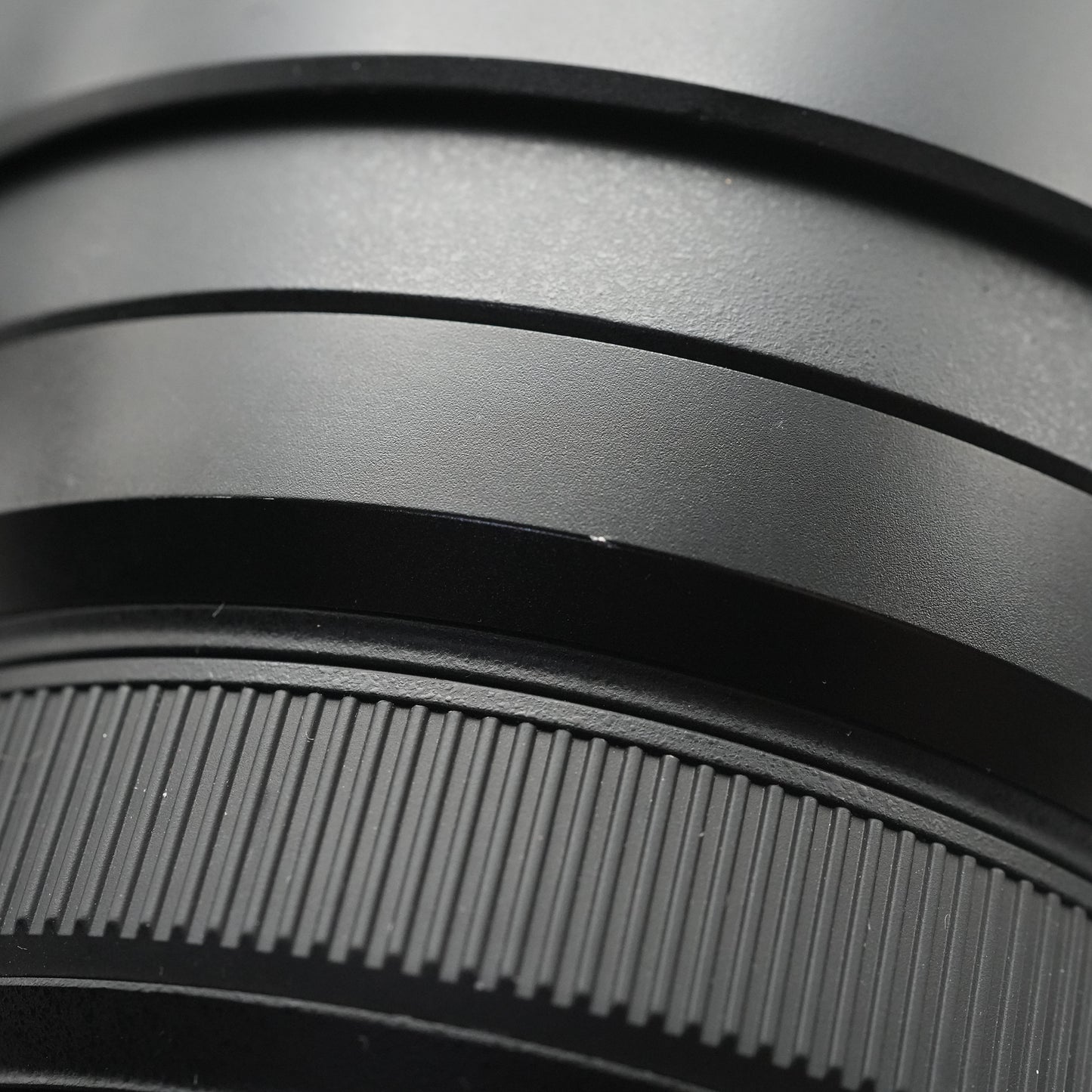 Sony FE 12-24mm f/2.8 GM Lens Wide Angle Lens SEL1224GM + case
