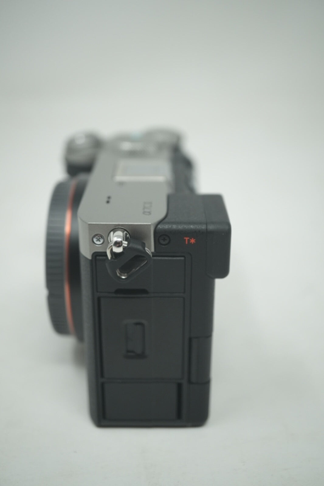 Sony a7C II Full Frame Mirrorless Camera Body A7C2 A7CII - 33MP - Silver -- LN