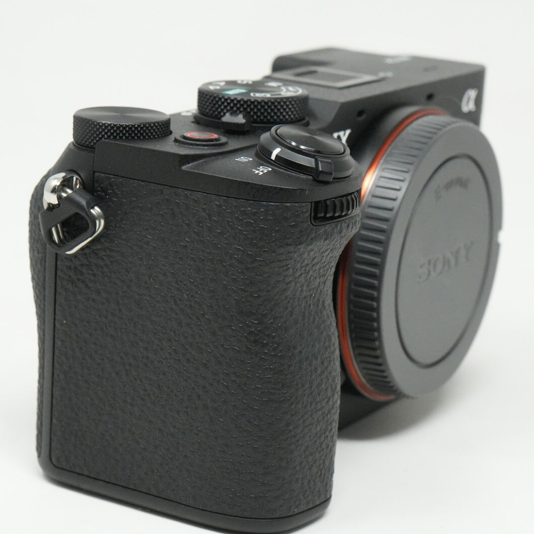 Sony Alpha a7CR 61MP Mirrorless Camera (Body Only, Black) - 7cr - EUC