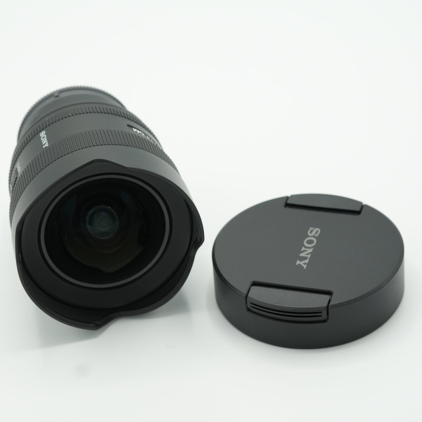 Sony FE 14mm f/1.8 GM Ultra Wide Angle Full Frame Lens (SEL14F18GM)