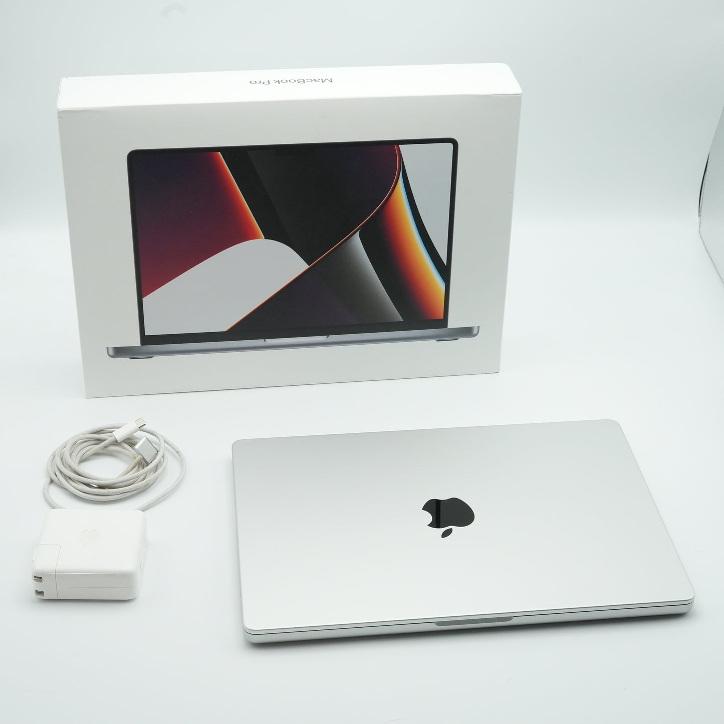Apple 14" MacBook Pro (M4 Max, Silver) 128GB / 8TB MAXED OUT Laptop