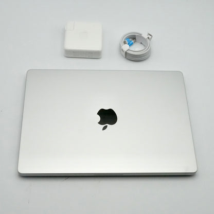 Apple 14" MacBook Pro (M4 Max, Silver) 64GB / 4TB  Laptop - Z1FB000P0