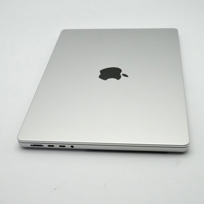 Apple 14" MacBook Pro (M4 Max, Silver) 64GB / 4TB  Laptop - Z1FB000P0