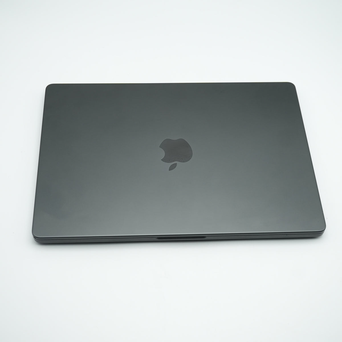 Apple 14" MacBook Pro (M4 Max, Space Black) 128GB / 4TB MAXED OUT Laptop - Nano