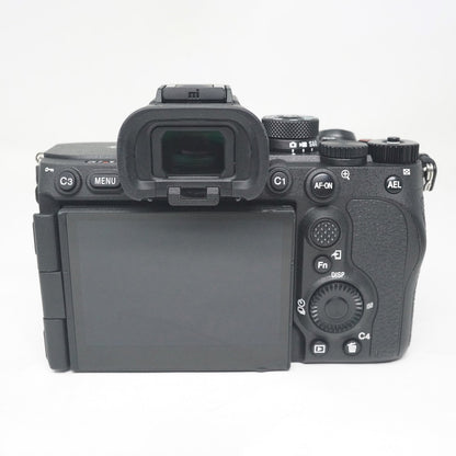 Sony Alpha a7R V Mirrorless 61MP 8K Mirrorless Camera - 7R5 A7R5 A7RV 7RV -- EUC